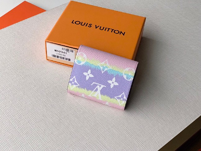 Louis Vuitton LV ESCALE ZOE WALLET M69341 - Click Image to Close